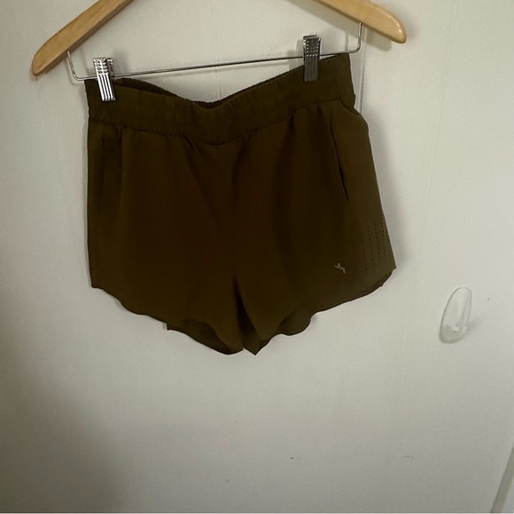 JoyLab Green Athletic Shorts Lightweight Elastic Waist - Picture 1 of 4